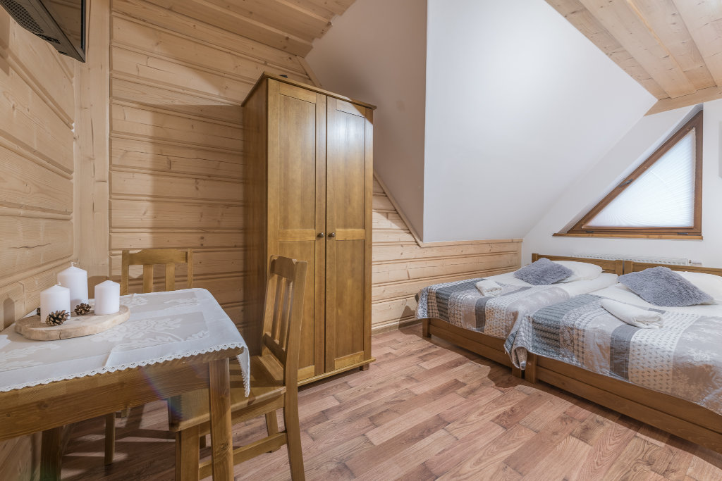 Pokój 2-osobowy z prywatną łazienką