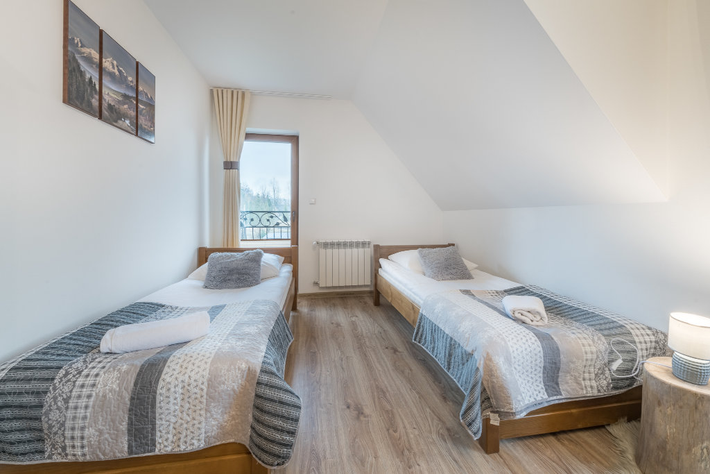 Pokój 3-osobowy z balkonem