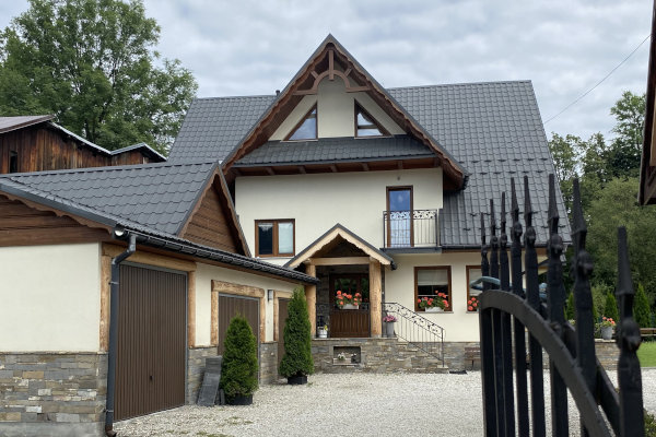 Pensjonat Pietrasówka - widok z zewnątrz